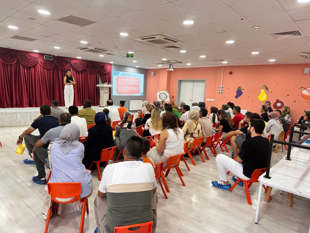 Veli Seminerleri ve Uygulamaları